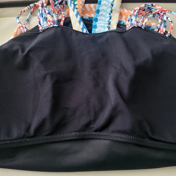 Halter Tankini Set - Picture 8 of 10